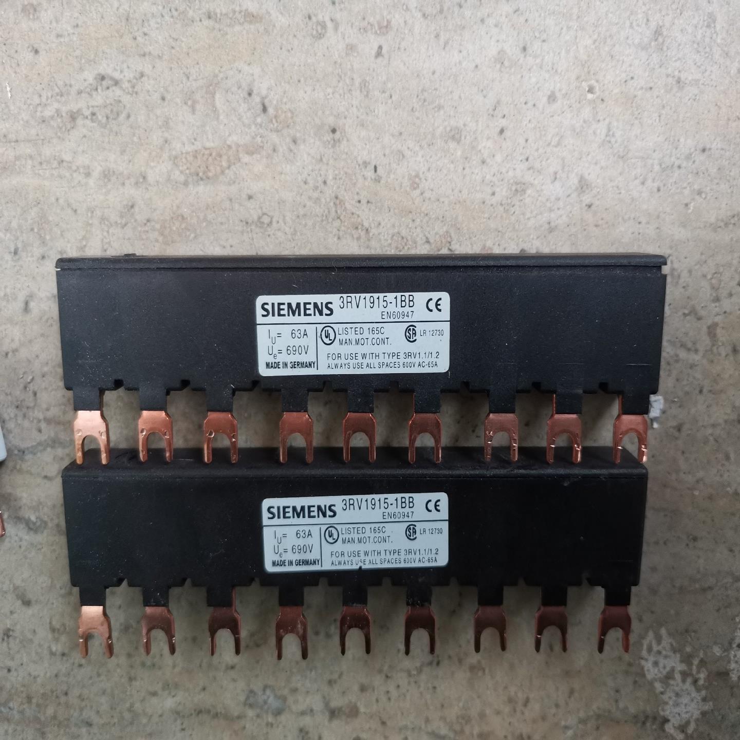 [德峰]西门子断路器线排西门子断路器三相母线排3RV1915-1BB