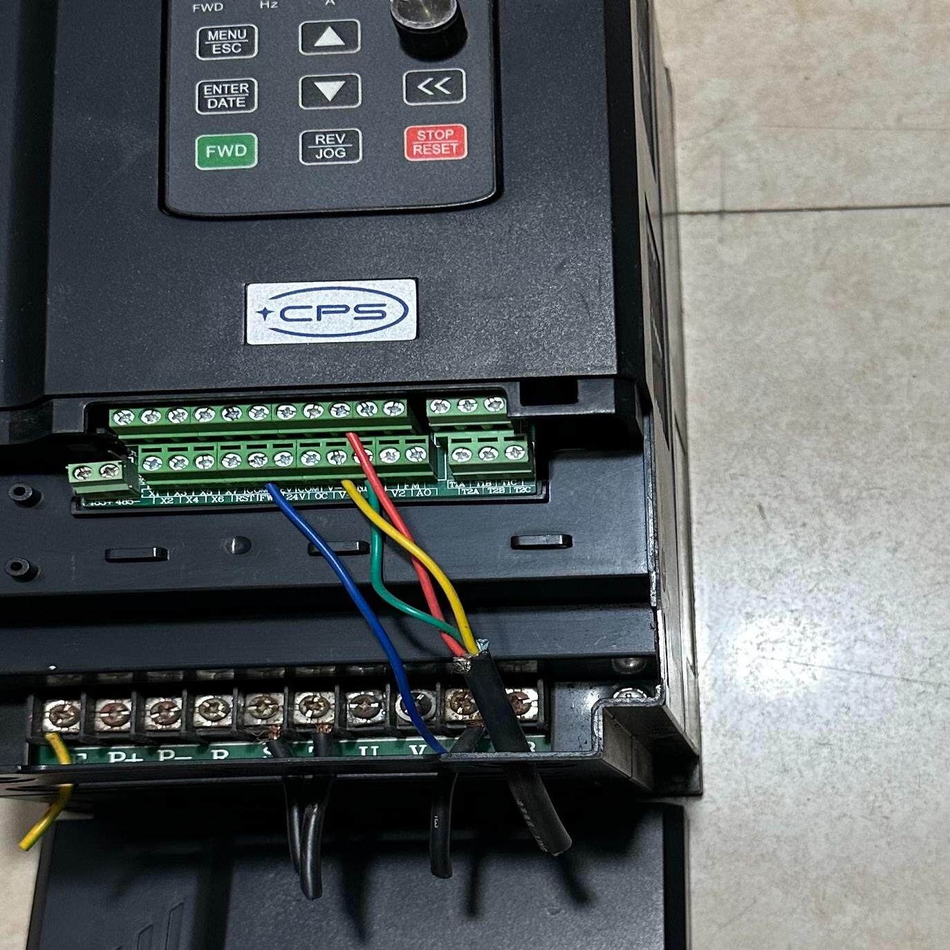 中力达变频器CP6000-5R5G4/7R5F4