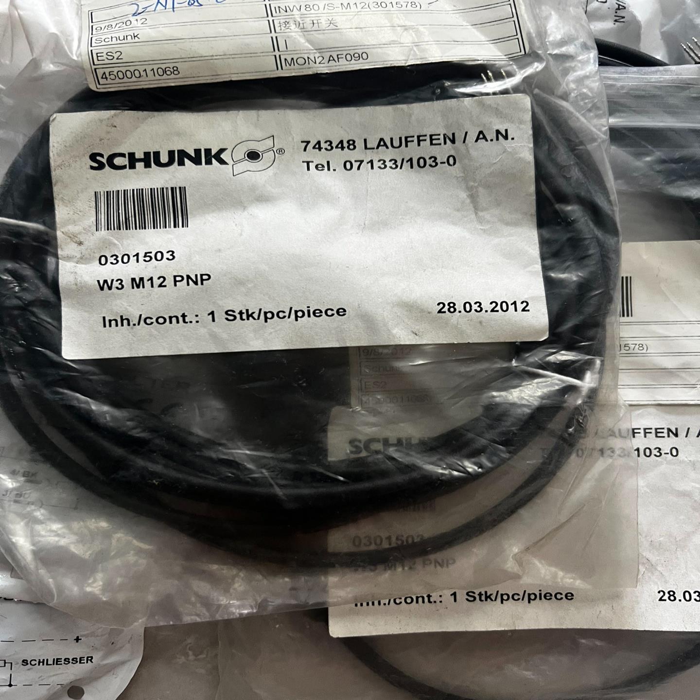 德国SCHUNK雄克全新原装W3 M12 PNP带指示灯连接