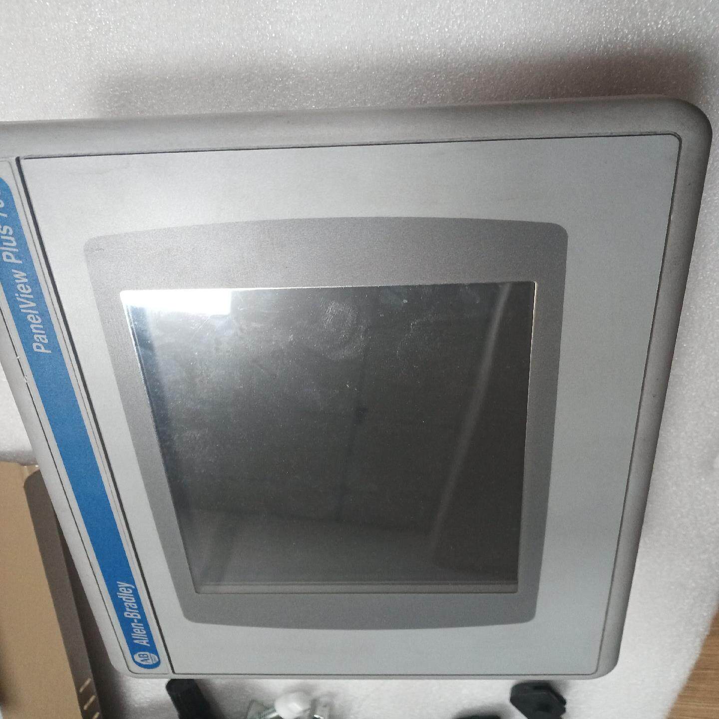 （设备配件）PT7C4D7 2711-功能AB罗克韦尔 实物图包好