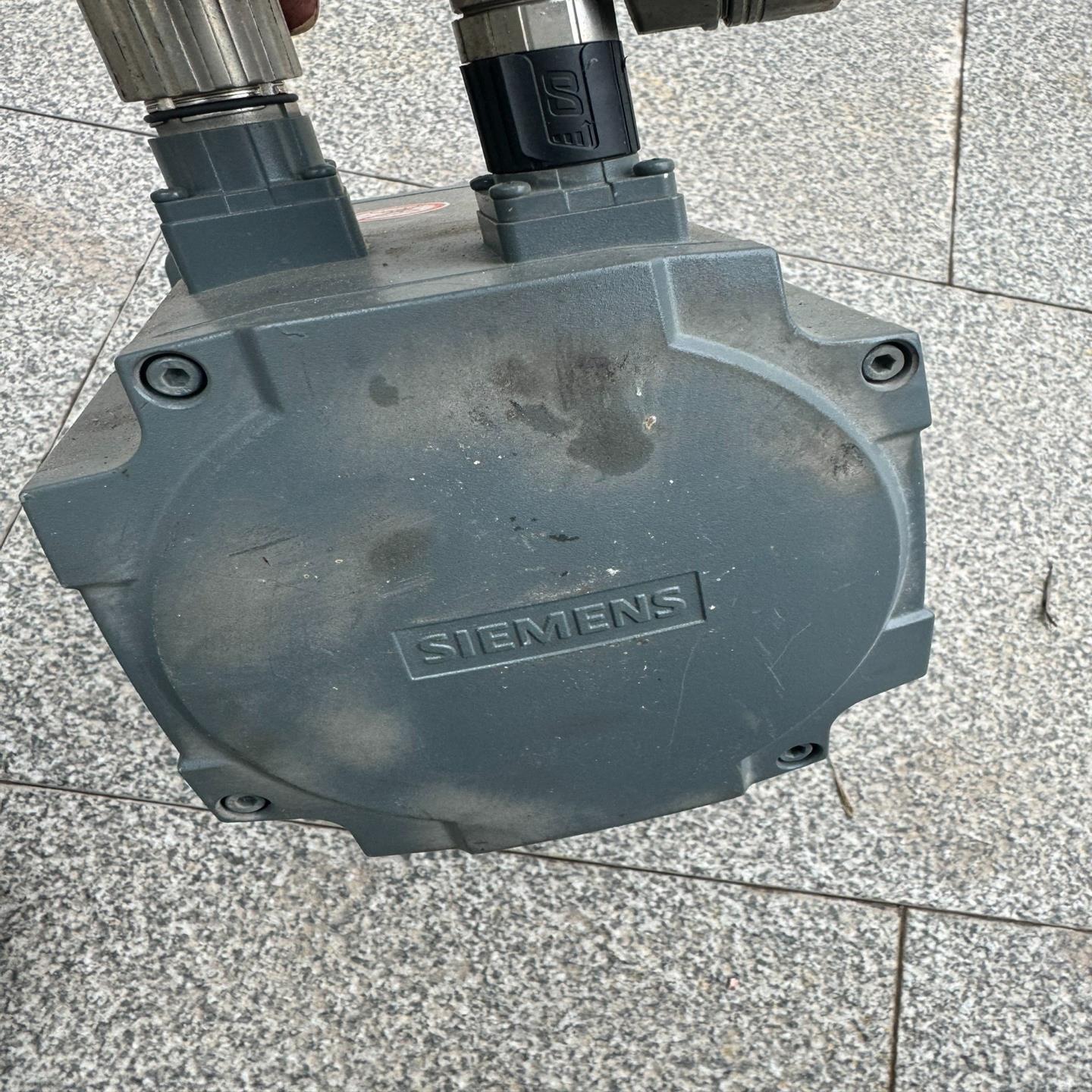 议~拆机西门子驱动电机1FL6064-1AC61-0AA1 1.