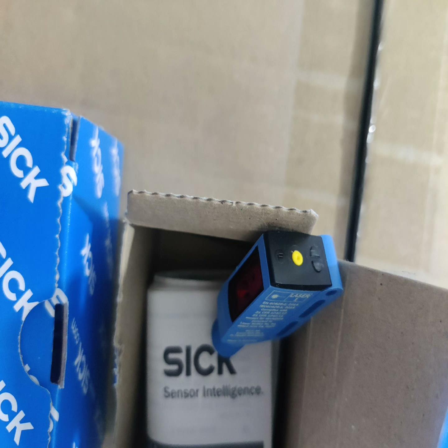 西克光电开关WL9L-3P2432