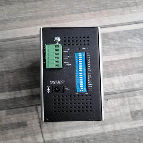 TL-SG2216工业级2光14电光纤发器千兆Web网管型