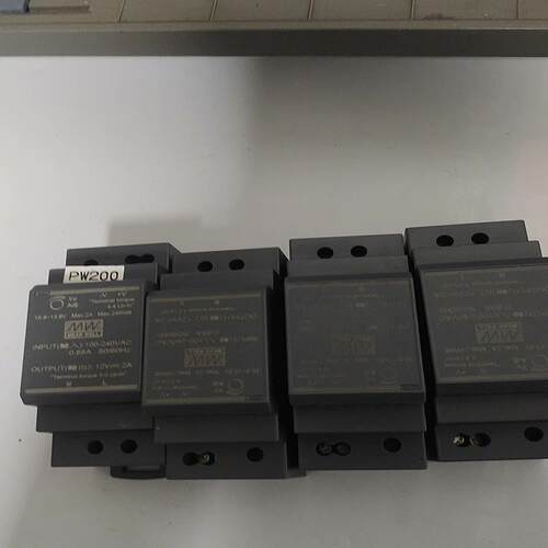 出售明伟电源MODEL；HDR-30-12   12V