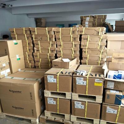 施耐德xs130blpal2接近开关议价