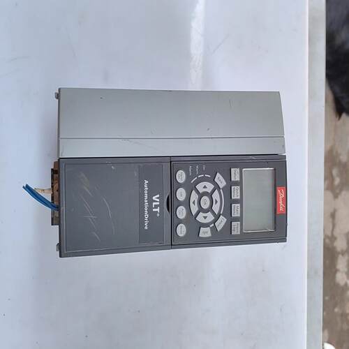 （设备配件）拆机丹佛斯变频器FC-312P5K5T5E20H2BGC，