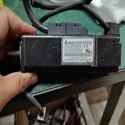 台达伺服电机ECMA-C10401QS，件功能正常