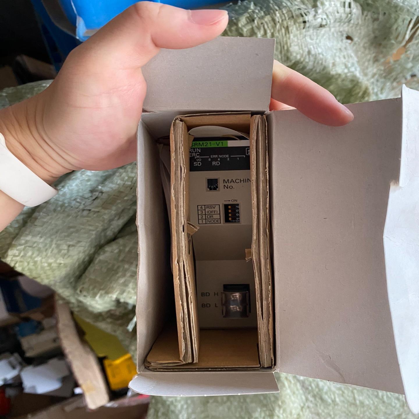 C200HW-SRM21-V1PLC模块