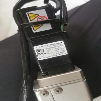 [德峰]安川SGMMV-A2A2A21，实图拍摄，正常拆机，有需要可