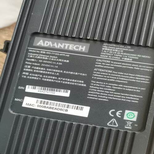 [德峰]研华的EKI-7712G-4FPI-AE裸机    拍照为实