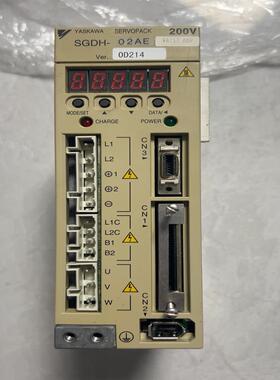 安川 伺服驱动器 SGDH-02AE S/N. D001Y3