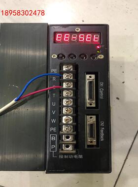 迅成伺服驱动器型号XCS2009A功率3.0KW东西包好