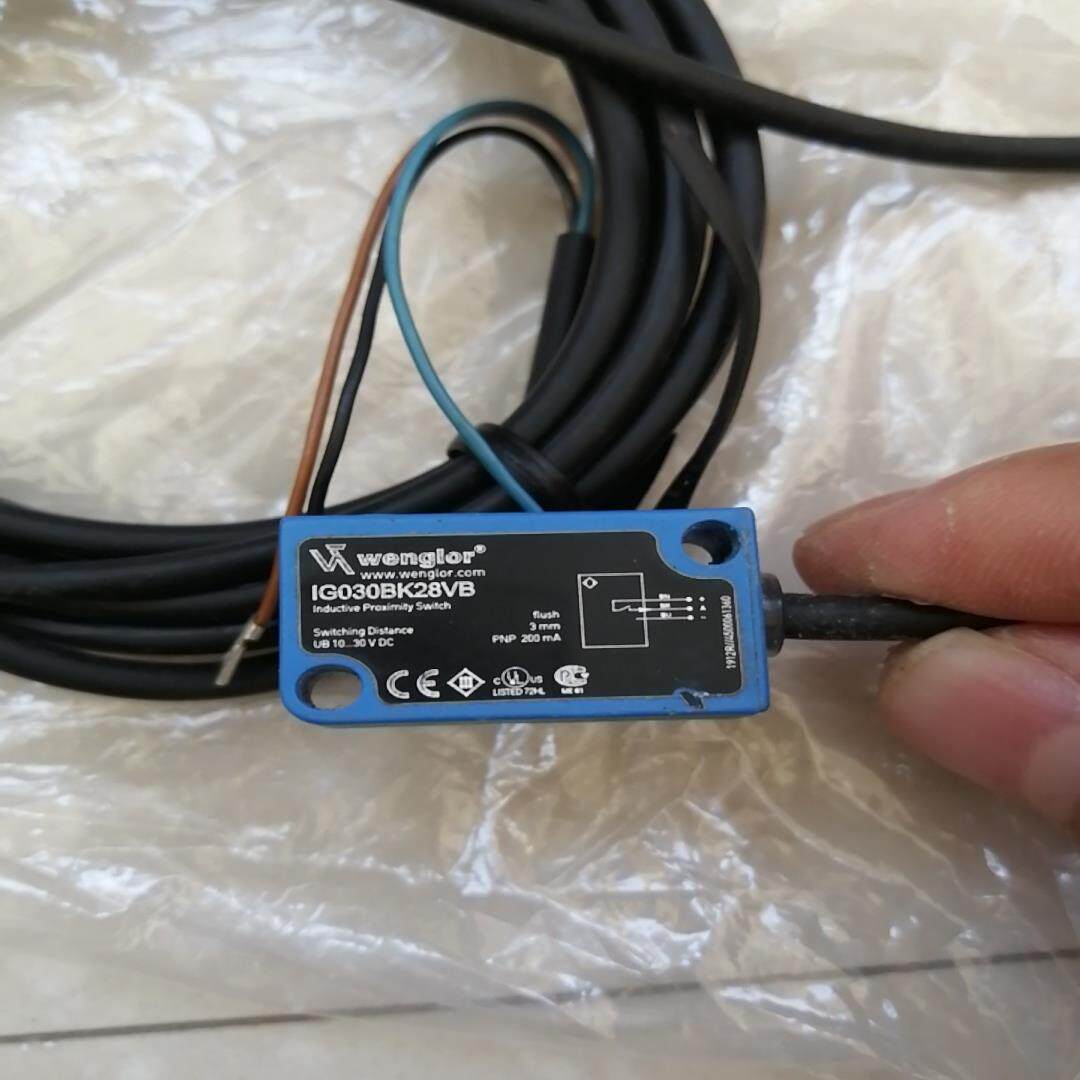 WENGLOR传感器IG030BK28VB