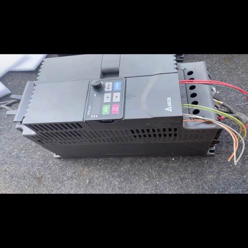 台达变频器VFD110E43A  11KW、380V  二手~议价