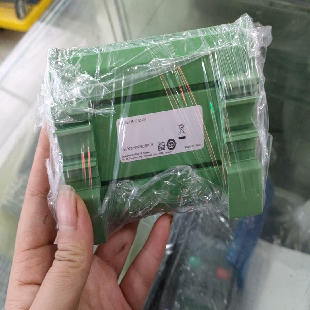 台达接线盒DVPAETB-ID32A/UB-10-ID32A