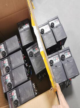 【工控自动化】拆机三菱变频器 FR-D720S-0.4K-CT  成色漂亮议价