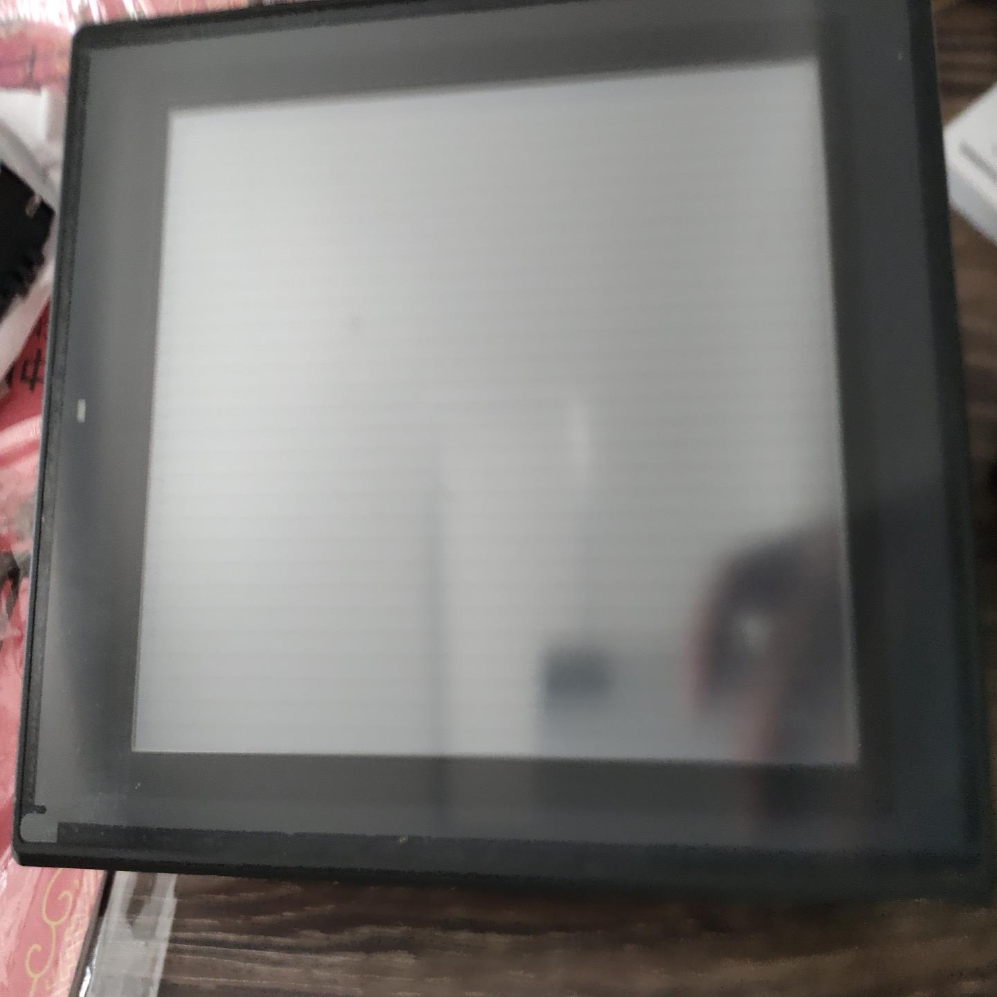 基恩士vt3-v8触摸屏，带vt3-vd4模块，功能完好，需