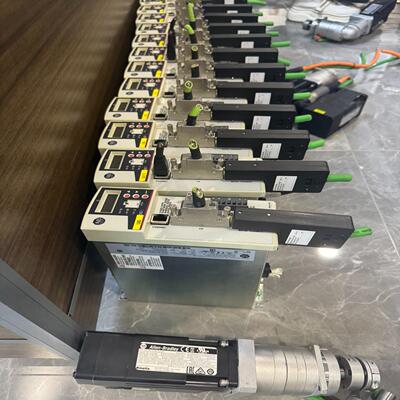 AB伺服驱动器 2097-V32PR0跟电机MPL-A151