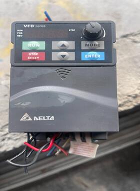 台达VFD004E21A变频器0.4KW