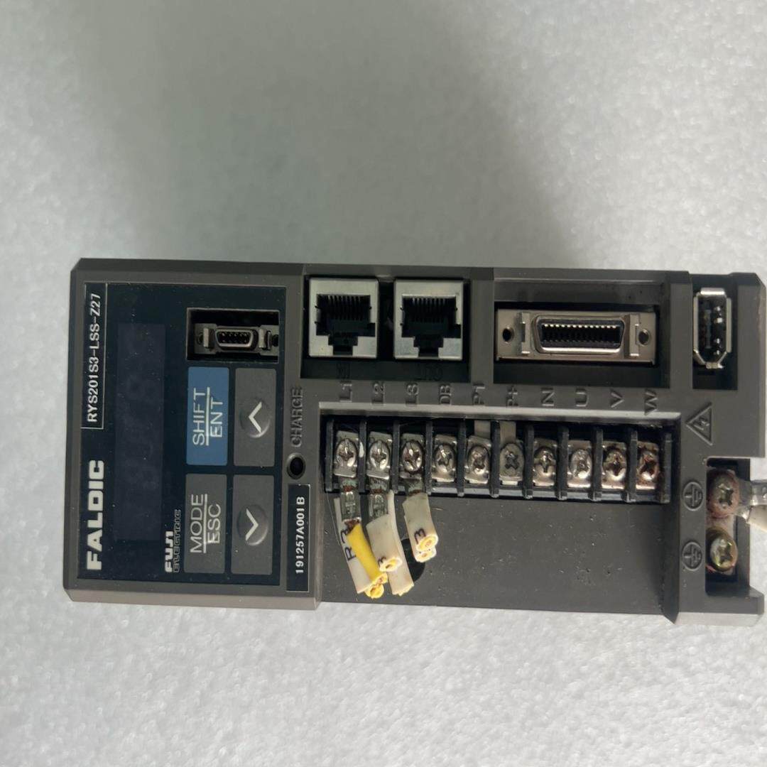 （设备配件）富士伺服驱动器RYS201S3-LSS-Z27拆机检查完好有