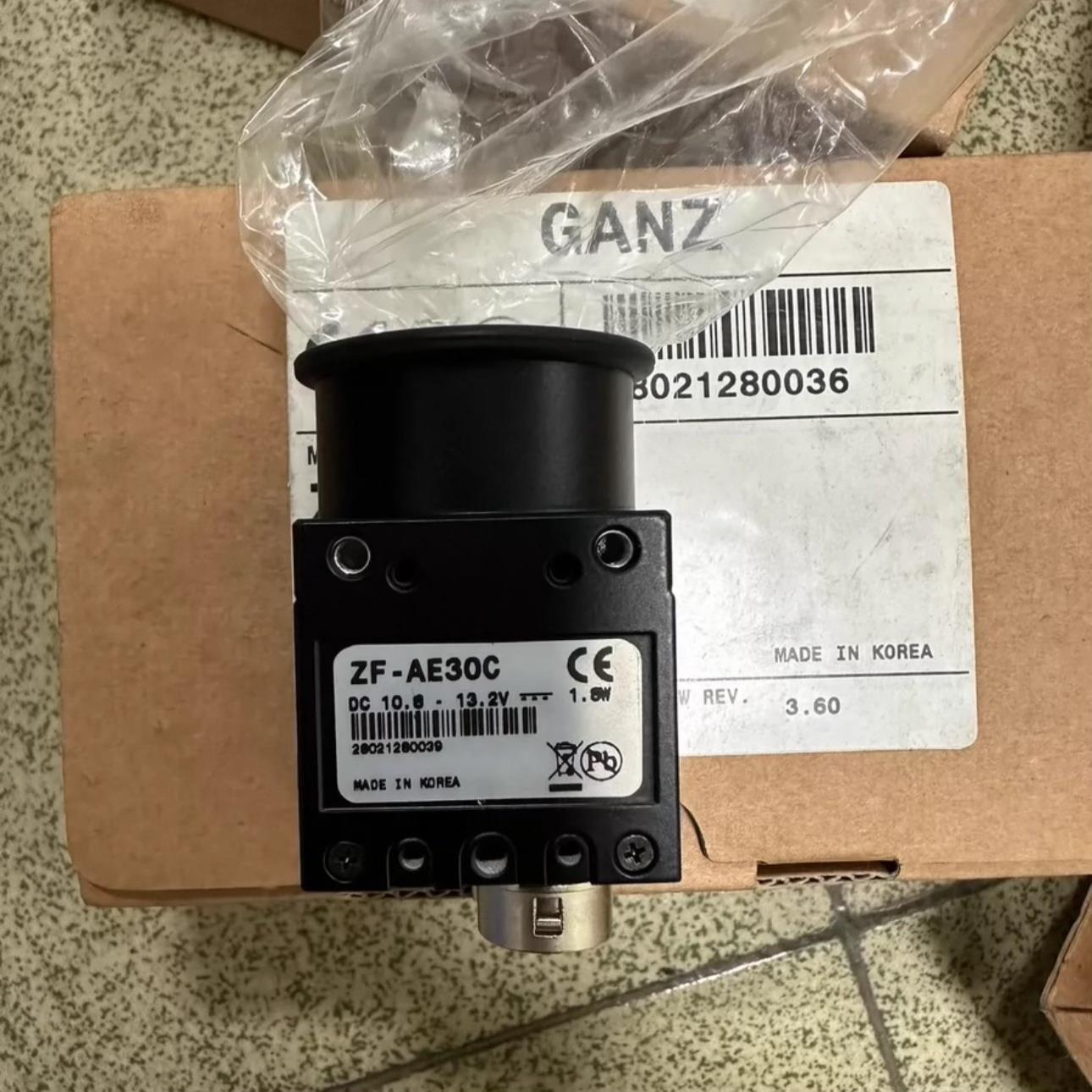 未使用带装亚辉工业相机MV-BV30A  ZF-AE30C