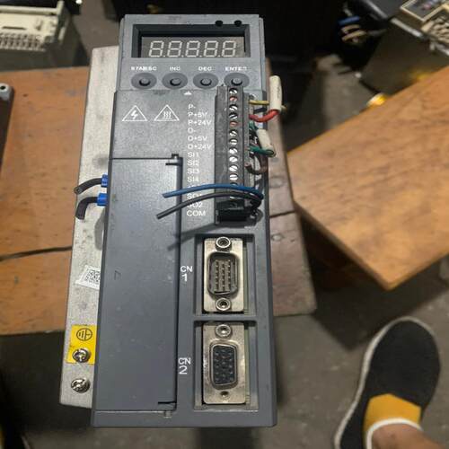 星捷伺服-DS3L-20P7PFA-0.75KW-220V~议价