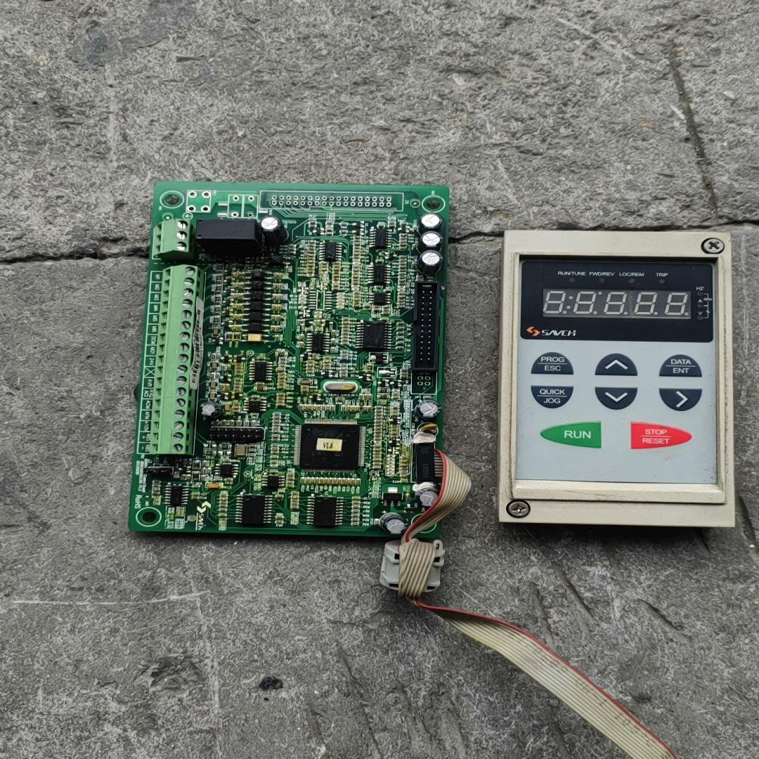 三基变频器S2800主板   用。