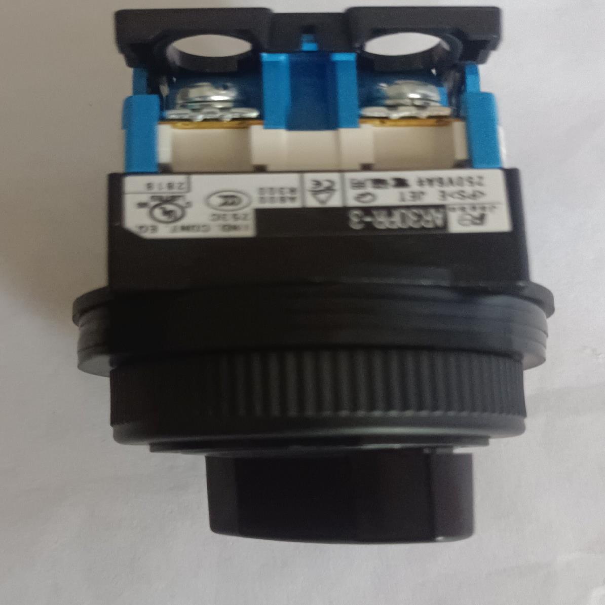 富士按钮正品货， AR30PR一320B，货全新原装正品货，