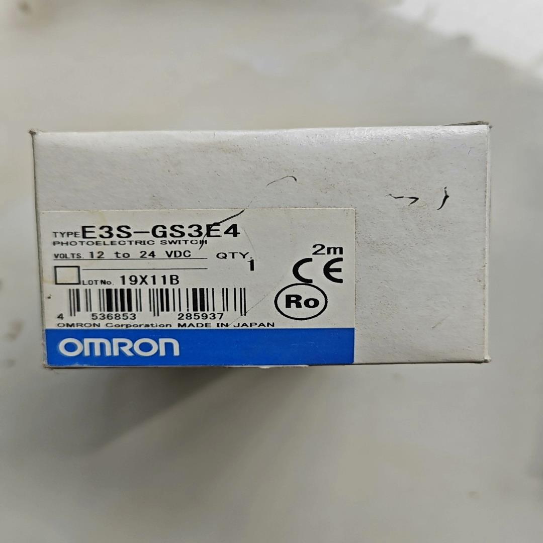 E3S-GS3E4全新原装槽型传感器