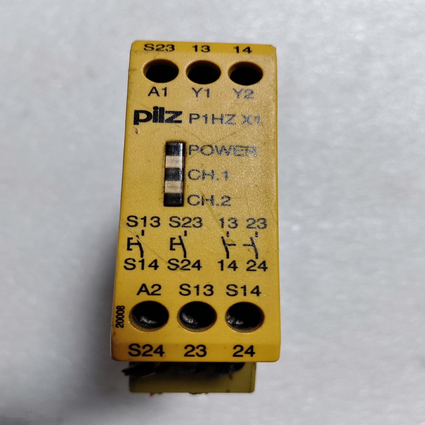 （设备配件）成色继电器，774360安全1，(如图，Ⅹ，皮尔兹)P1HZ