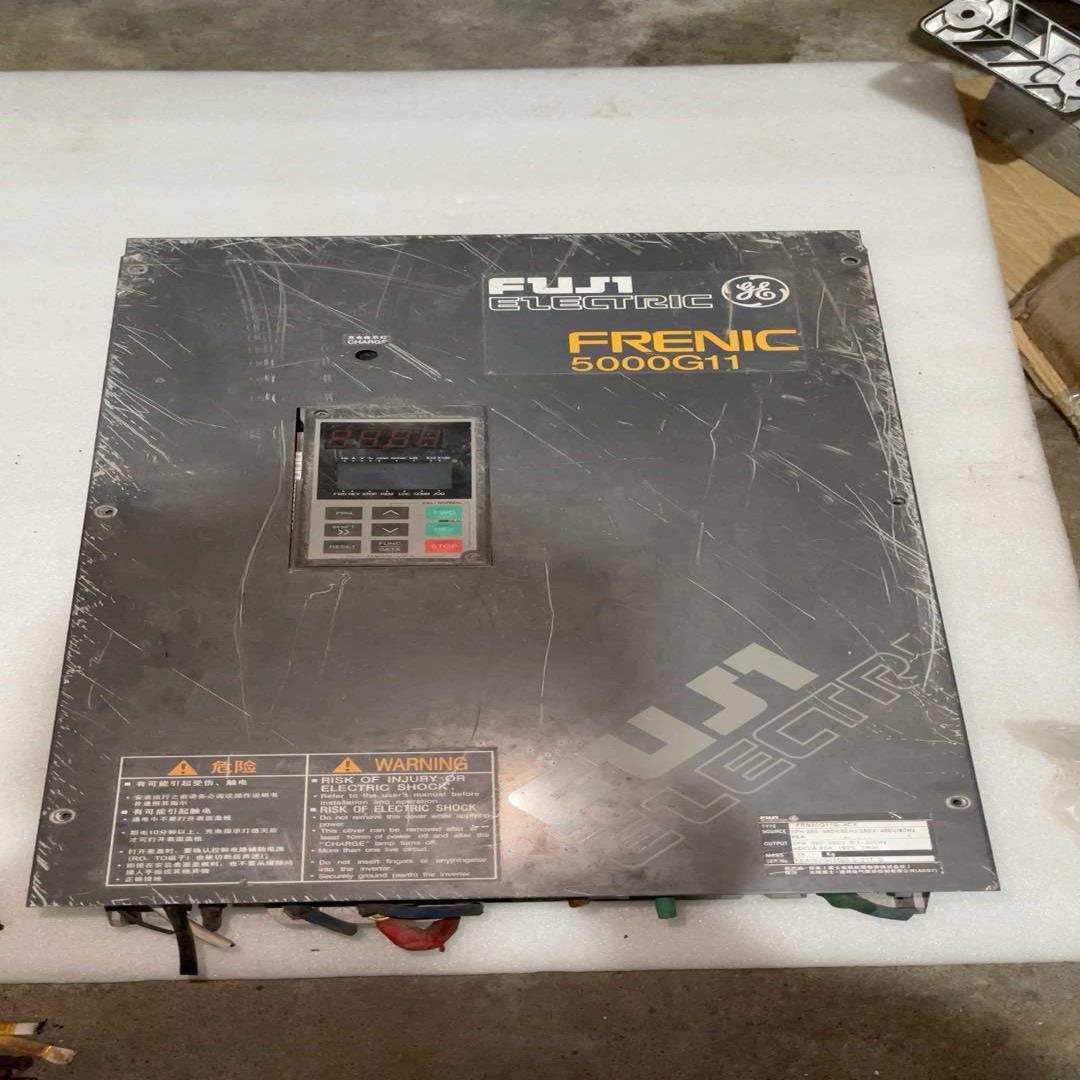 富士5000G11变频器FRN30G11S-4CX一台30千(崽崽配件）