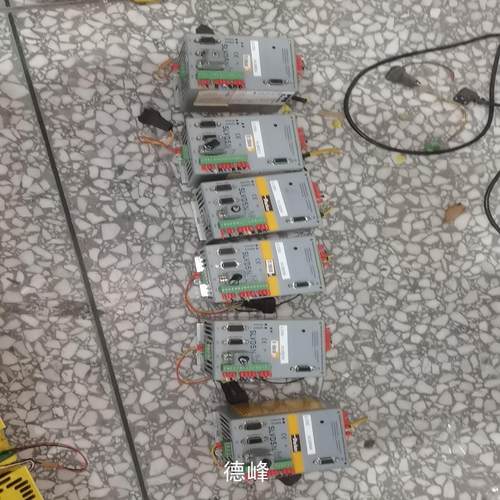 [德峰]拆机派克驱动器  SLVD5ND，成色漂亮，需要的联系议价