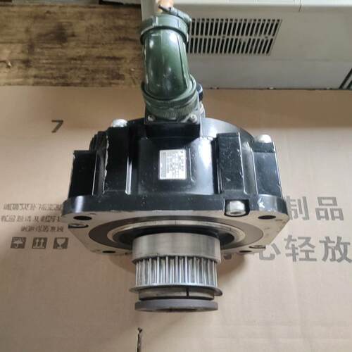 安川5系2.9KW伺服电机SGMGV-30ADC61,成