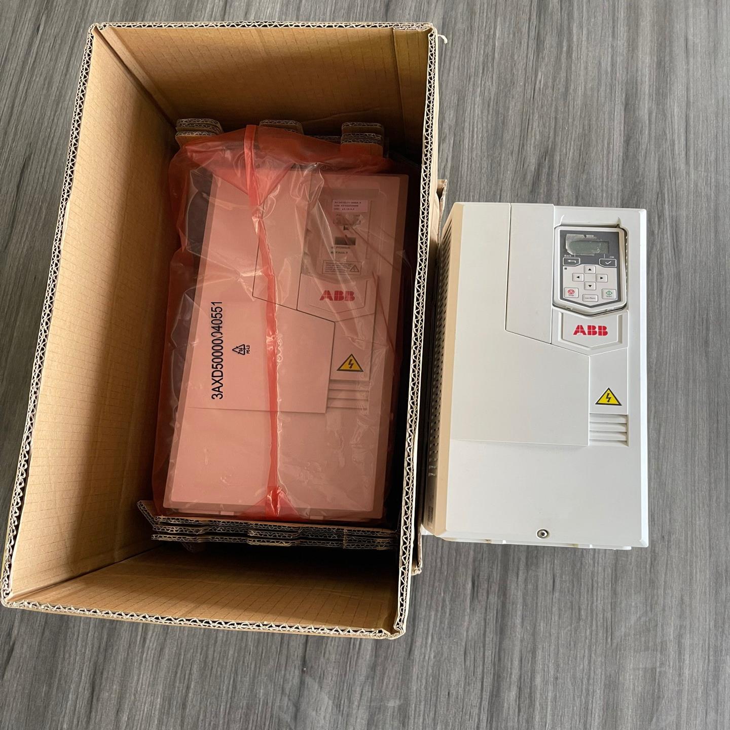 [德峰]ABB变频器15KWACS530-01-033A-4 成色好