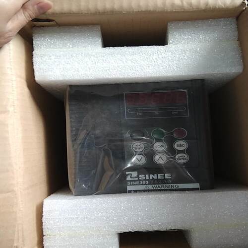 正弦变频器SINE303系列变频器1.5kw-2.2kw ，