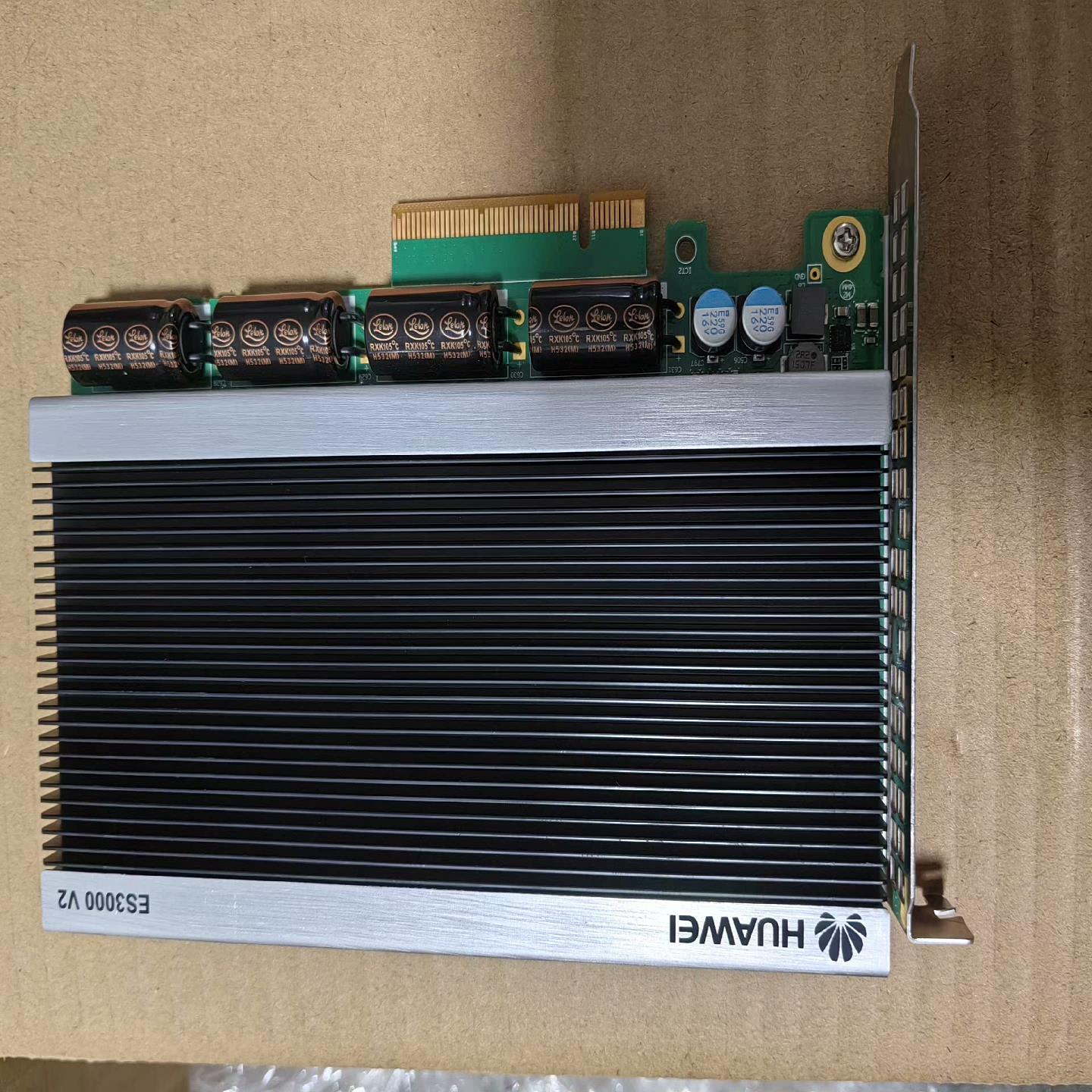 （设备配件）ES3000 V2-2400H PCIe SSD卡(2.4T