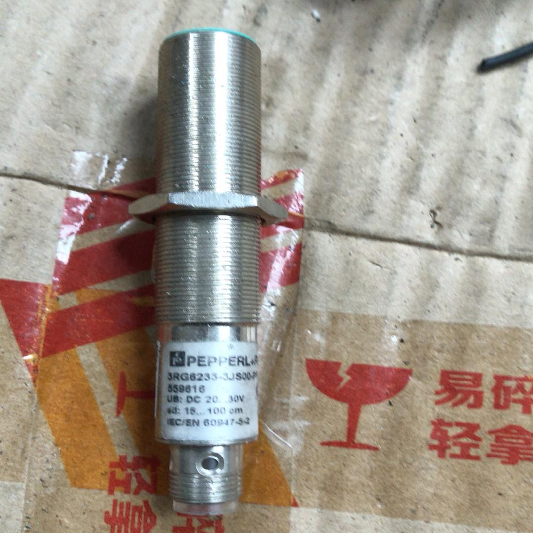 （设备配件）倍加福超声波传感器3RG6233-3JS00-PF实物拍摄