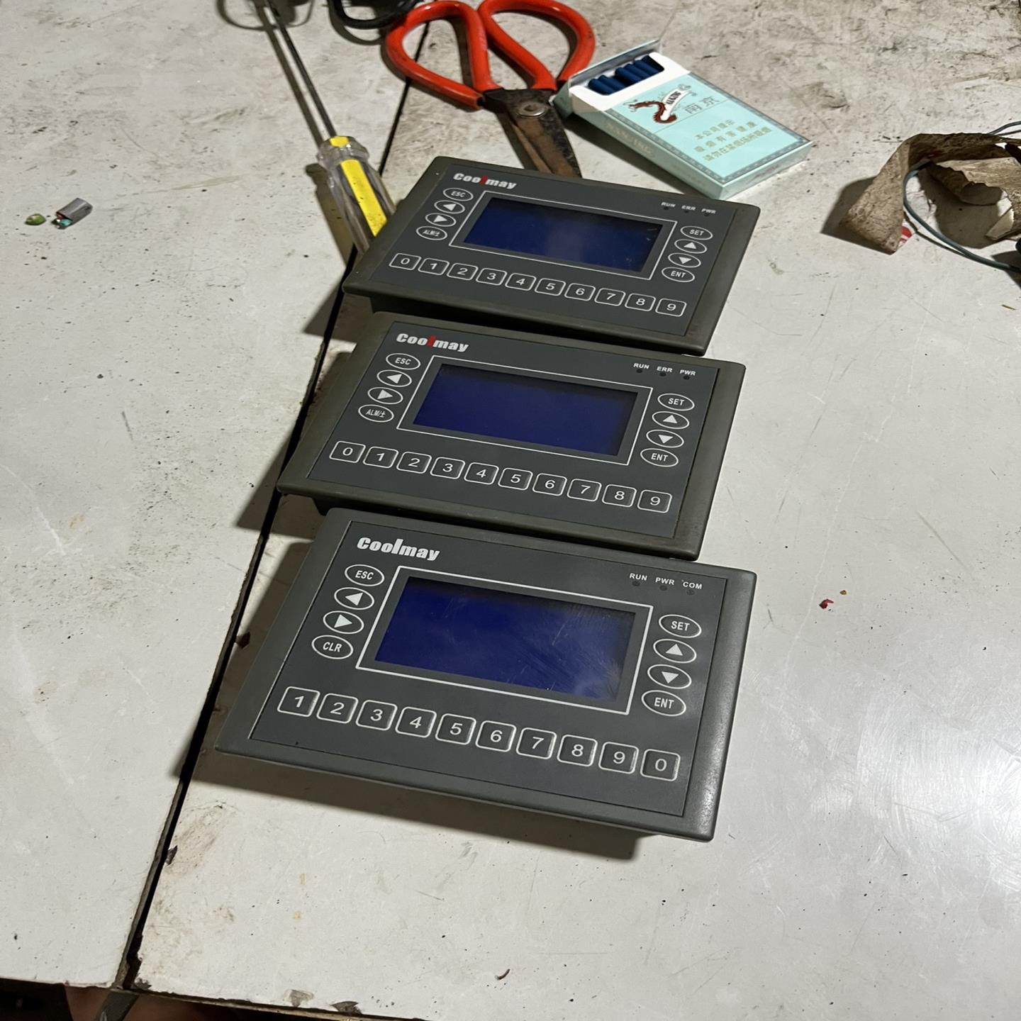 coolmay顾美EX2N-30B-14MT-S三个显示屏拆