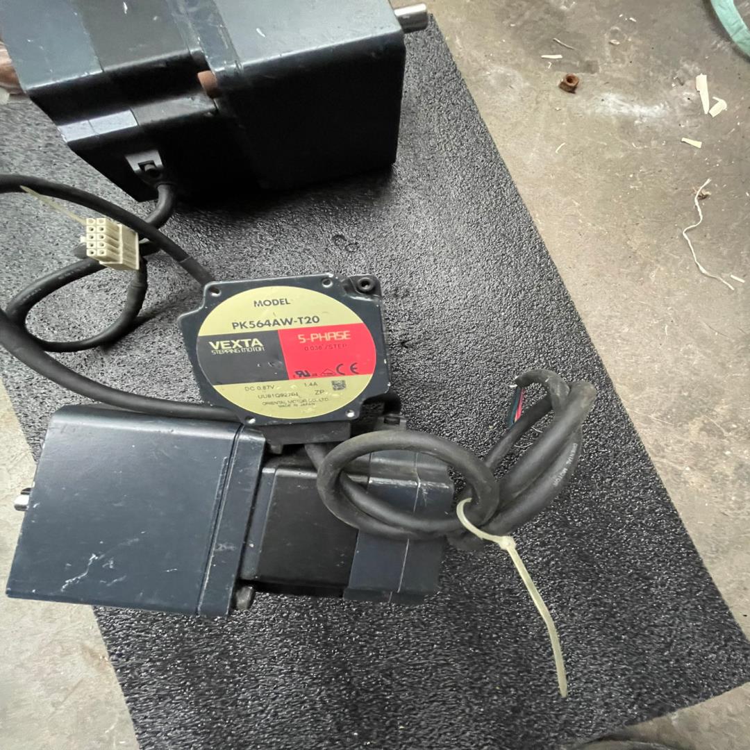 VEXTA东方PK564AW-T20电机，DC0.87V，1