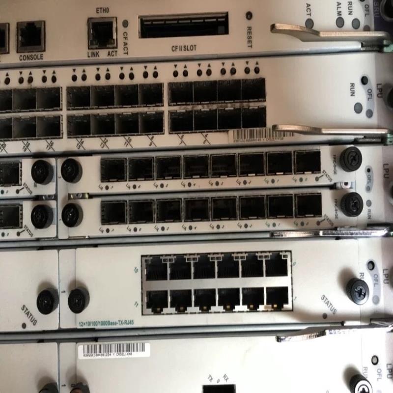 [德峰]CR52EBGE0 12口电 RJ45 NE40E