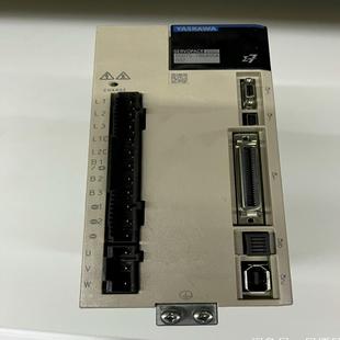 设备配件 R6A00A002驱动器SGD7S7伺服电机安川200