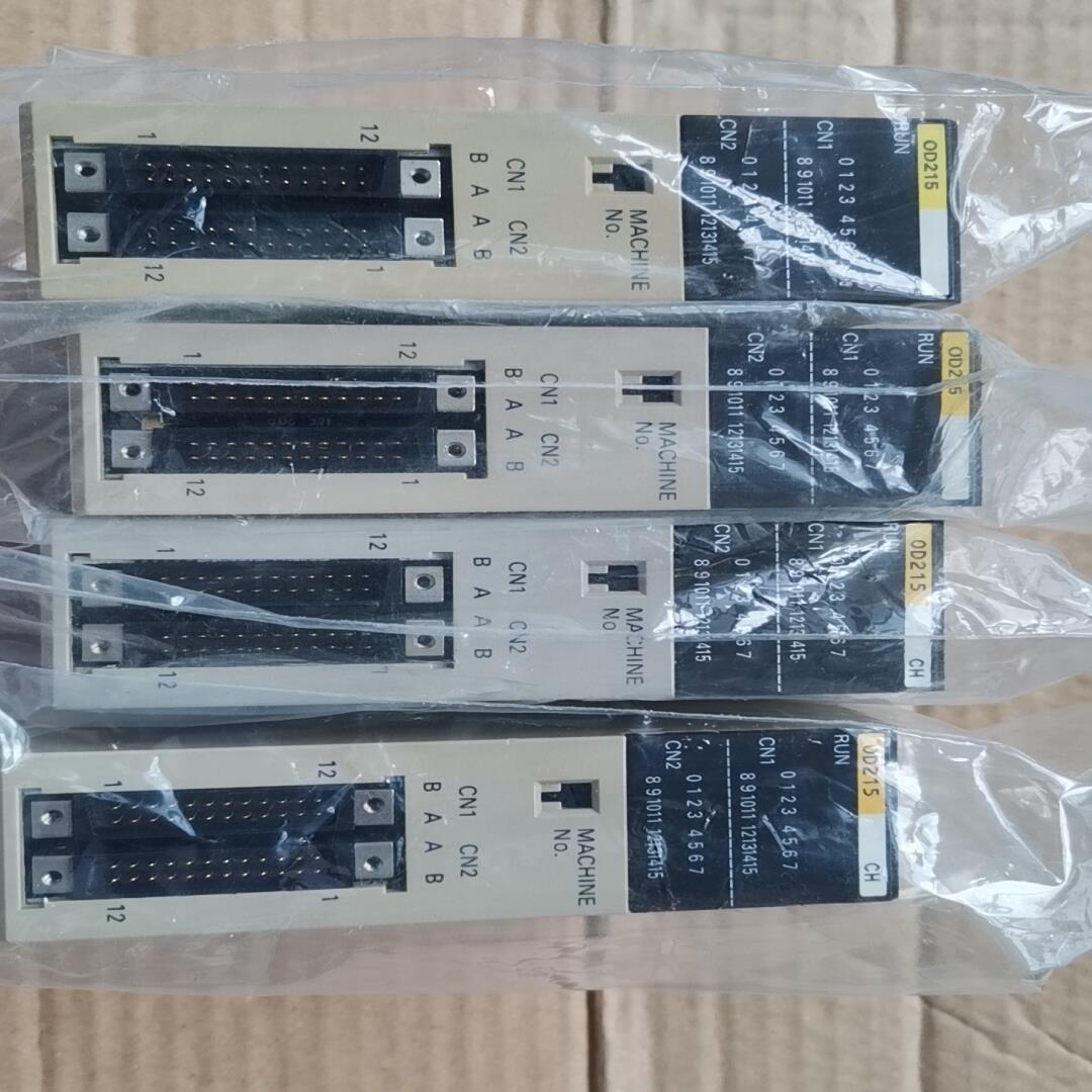 PLC模块 C200H-OD211 全新拍摄，正