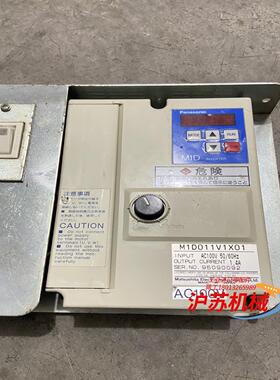 实拍变频器 AC100V 功能正常使用