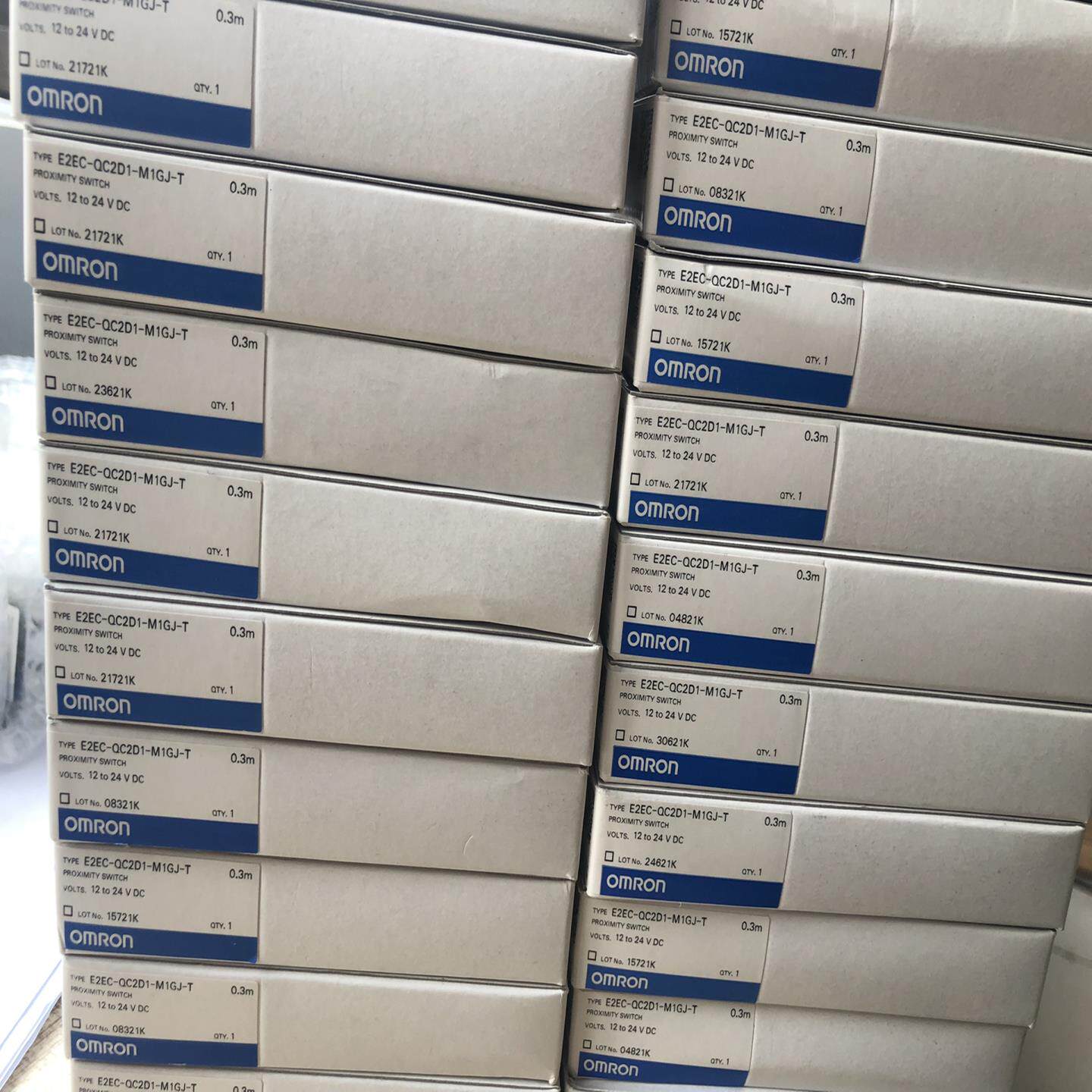 现货全新原装E2EC-QC2D1-M1GJ-T