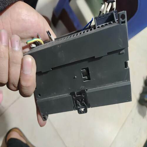 询价~224cpu一台214-2BD23-0XB8一台的