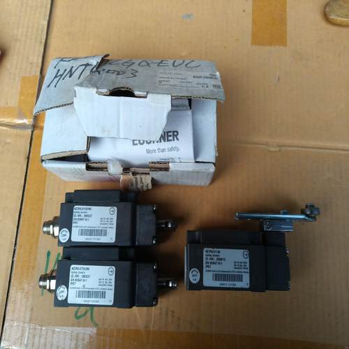 EUCHNER安士能安全开关NS2RS-511SVM5三个