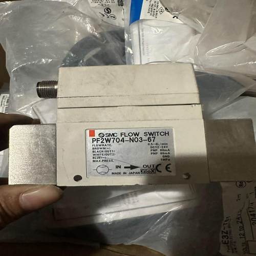 SMC计PF2W704 -N03 －67，PF2W720