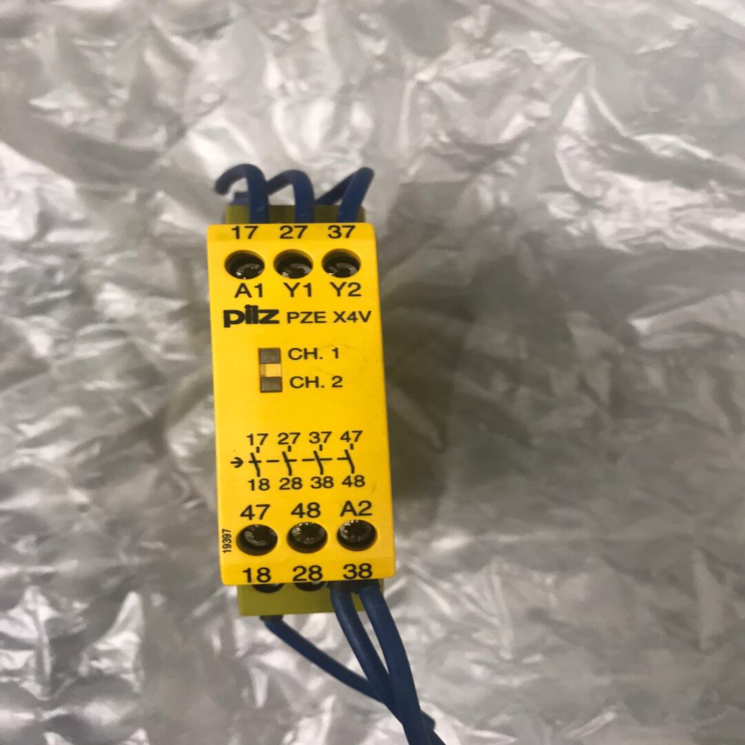 安全继电器PZE X4V 3/24VDC 4n/o fix需