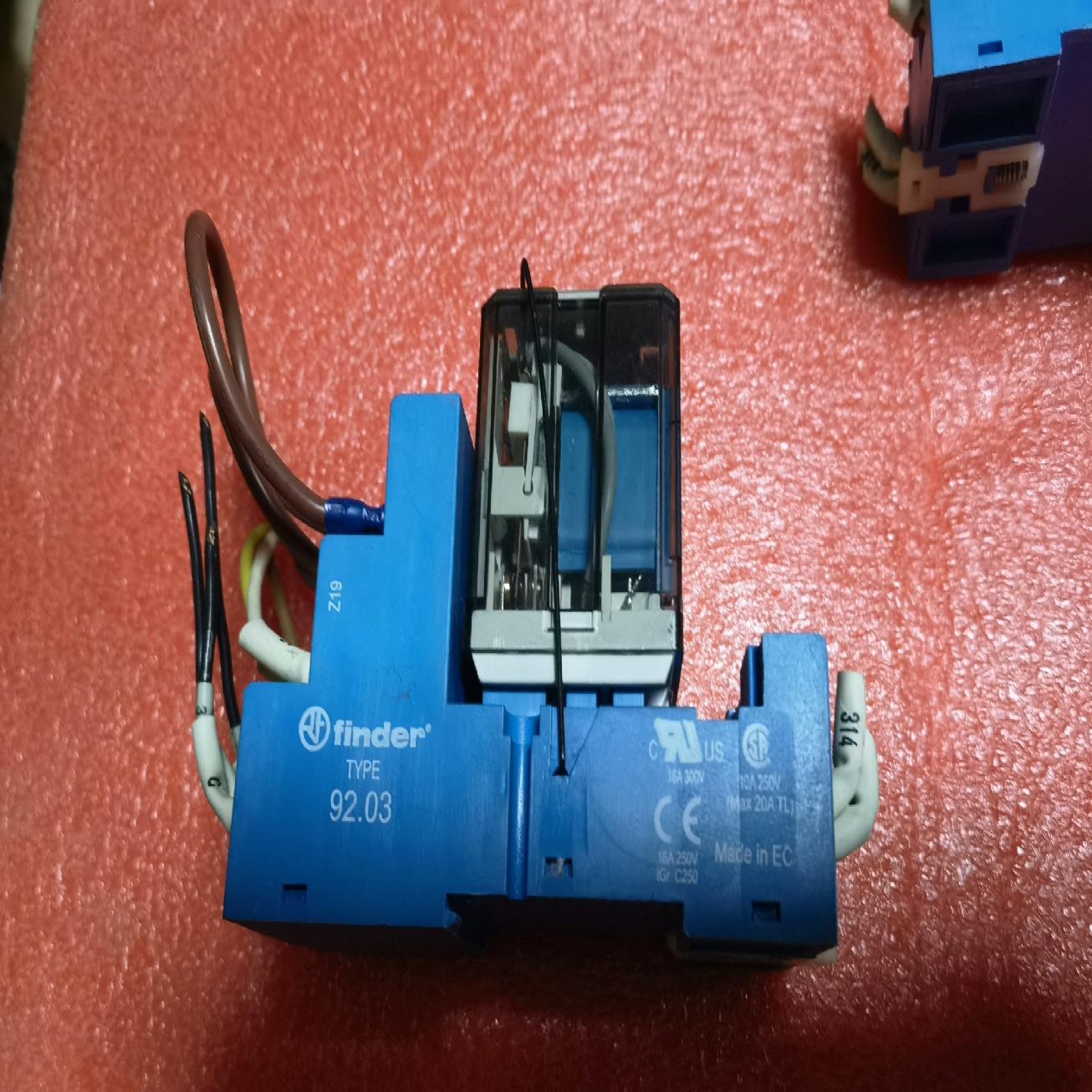 [德峰]意大利finder继电器62.33.9.024.0040