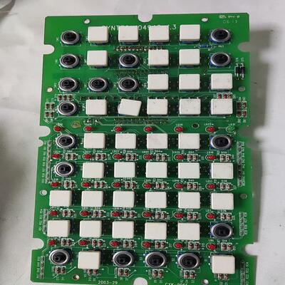 议~新代面板SYNTEC一104940一13件